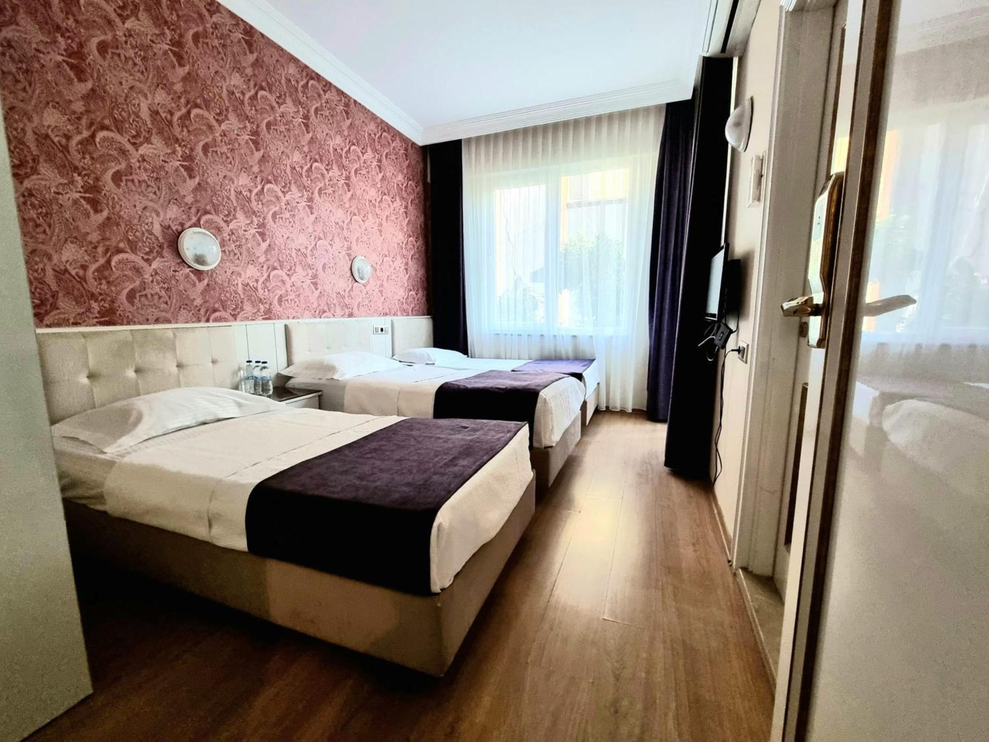 Perlo Hotel City Antália Exterior foto