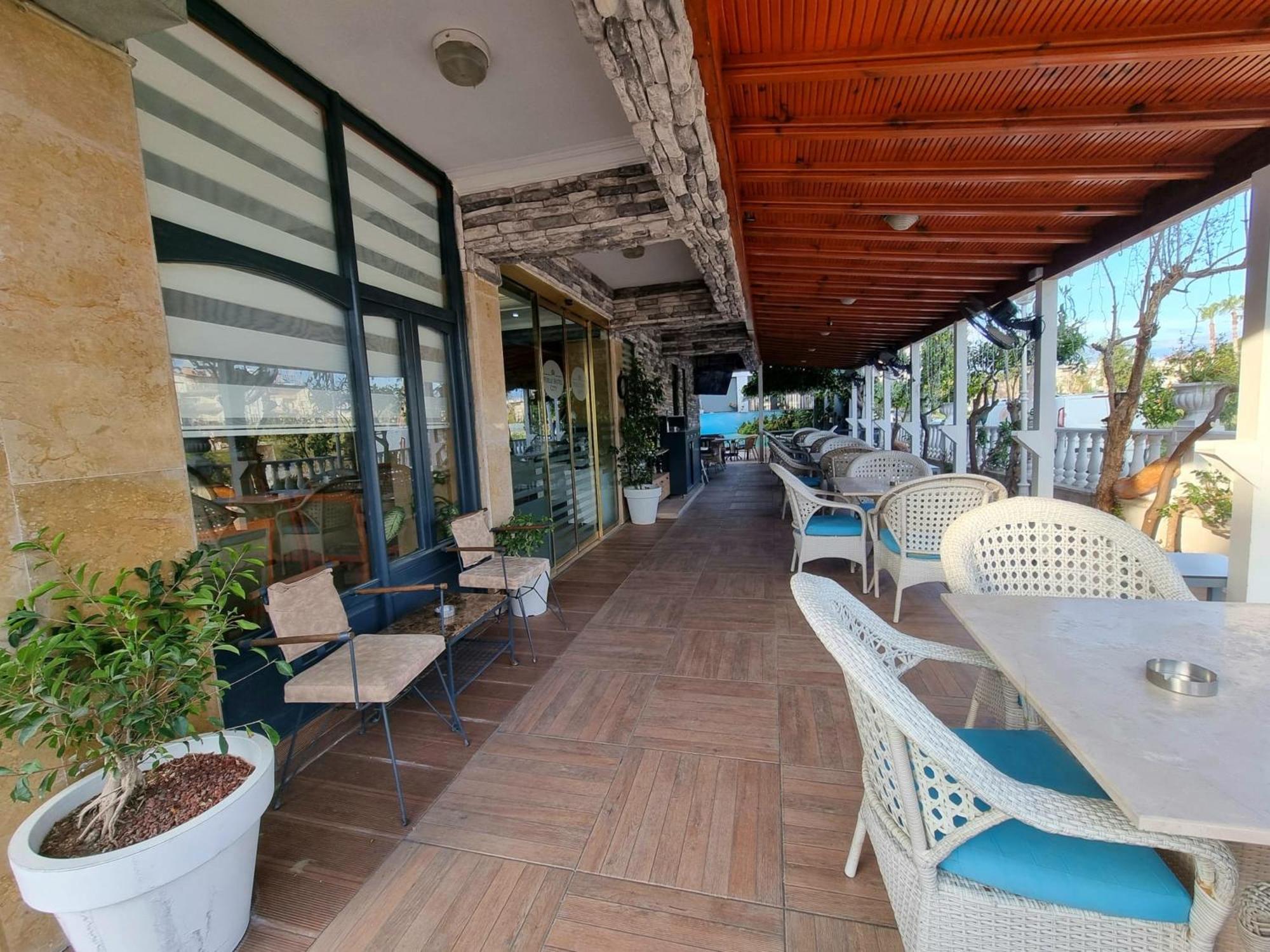 Perlo Hotel City Antália Exterior foto