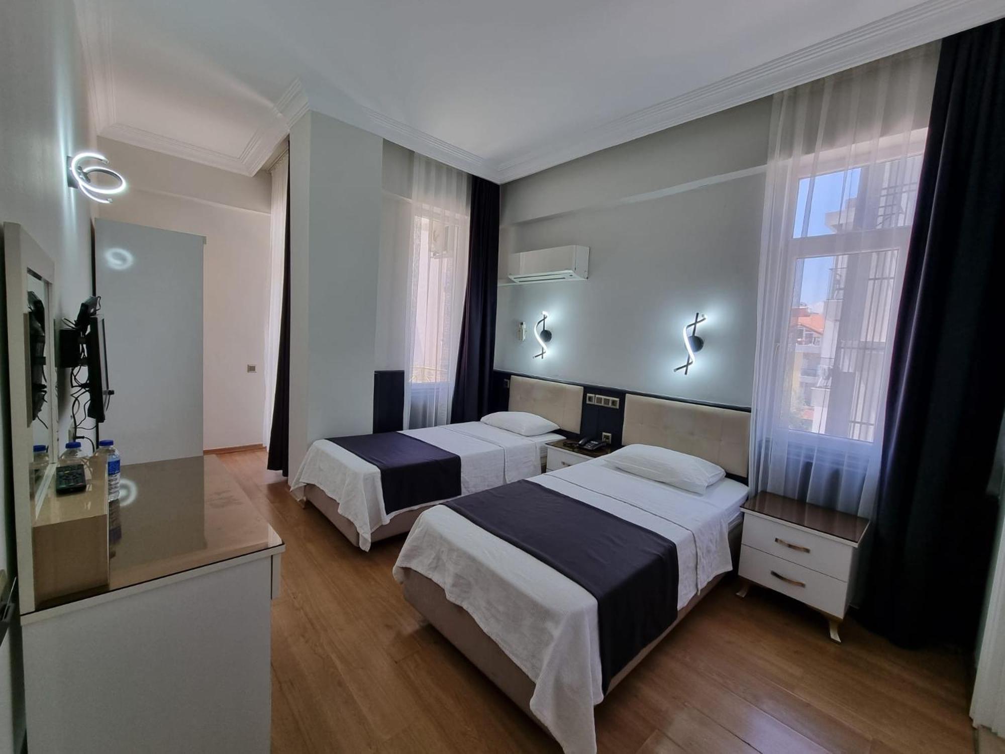 Perlo Hotel City Antália Exterior foto